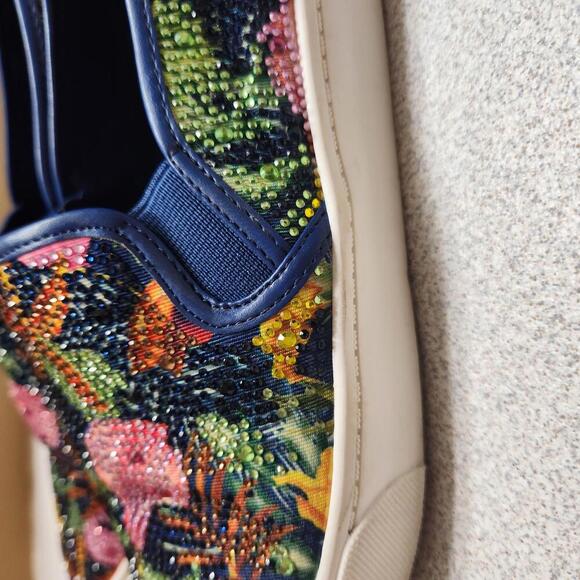 Alex Marie Crystal Embellished Slip-on Sneakers Size 6 - Picture 5 of 9